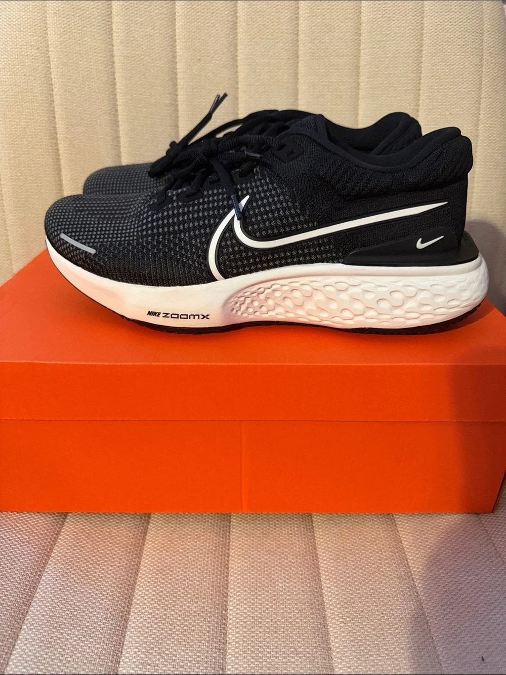 Nike Black and White ZoomX Invincible Run 2